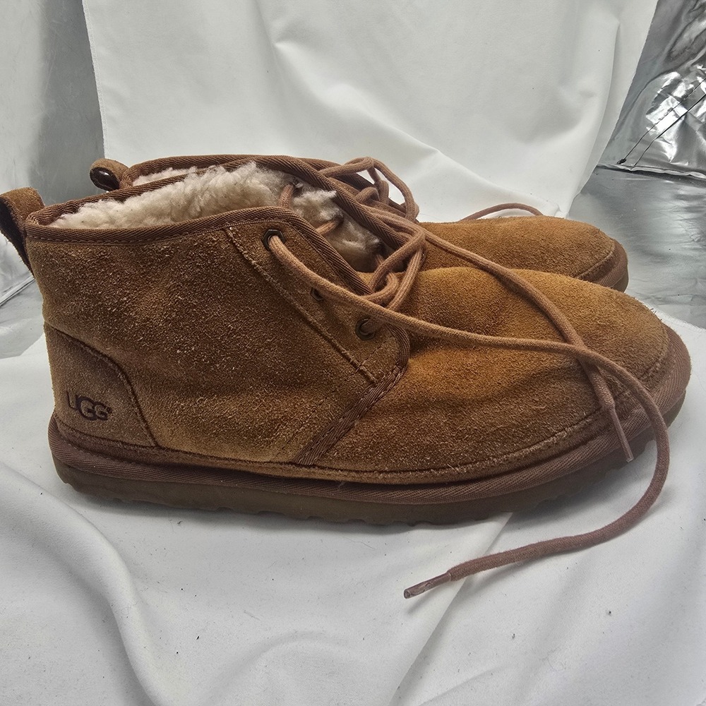 UGG Neumel Suede Chukka Boots Mens 11 Chestnut Sheepskin Classic Winter Casual
